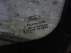 Pare-brise Ford Fiesta Mk6 d'occasion OEM Szyba czołowa