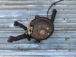 Bakre vänstra knuckle Mitsubishi Pajero IV MR992531