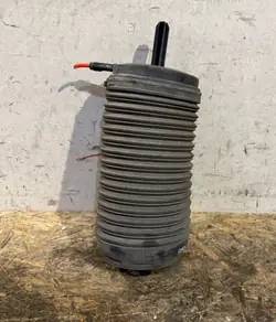 Porsche Macan 95B Ilmajousi Vasen Taka OEM 95B616001B