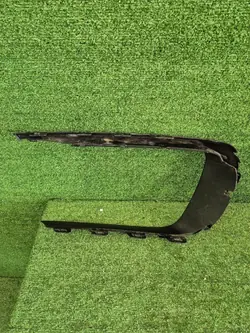 Porsche Macan Pare-grille OEM 95B807820G - Côté droit