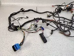 Moottoritilan johdotus OEM A2305408509 Mercedes SL R230
