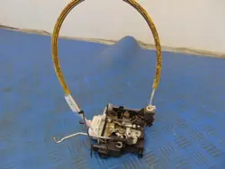 AUDI A4 8L Vänster Framslå Lock 8L1837016A