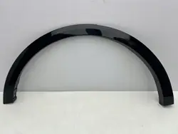 Garniture d'aile arrière droite Ford Capri EV OEM R2KB-R286D02-B