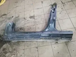 Pilar de umbral izquierdo VOLVO XC90 I 2002-2014 OEM