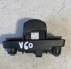 Etukamera OEM 31266969 Volvo V60:lle (2010-2013)