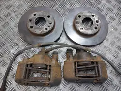 Disques + Plaquettes + Étriers Frein Avant OEM Mazda Demio I