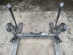 Bakaxel fjädring FORD FIESTA MK8 OEM