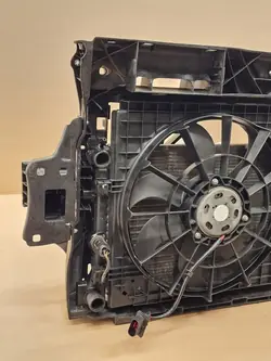 Support de Radiateur Avant Skoda Fabia III 1.0 MPI 2014-