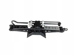 Macaco BMW X3 E83 OEM 3403642 - Estado Usado