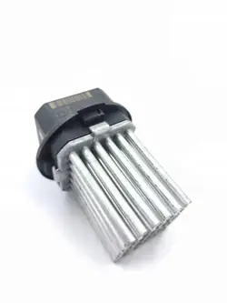 Relé ventilador aquecimento VW OEM 5HL351321321 - Usado