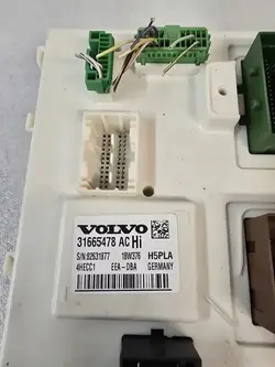 Módulo Confort Volvo OEM 31665478 para XC60 2.0L Diésel