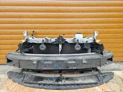 Support Radiateur Avant TOYOTA PRIUS IV 1F7