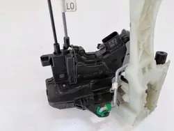 Serrure de porte avant gauche Hyundai Kona I 2017-2022 OEM 81310-J9000