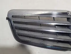 Framgrill Mercedes W212 A2128800183
