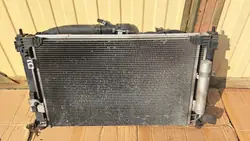 Radiator OEM 4007 voor Peugeot 4007 2.2 HDI