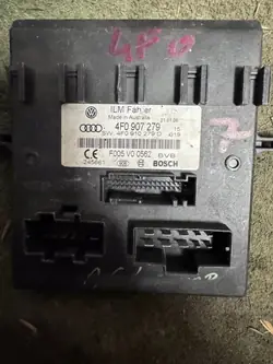 Module Commande Éclairage Audi A6 C6 OEM 4F0907279B