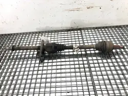 Höger främre halva axel Renault Laguna II 8200405333