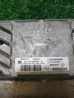 Dacia Moottoritietokone OEM 8200856659 S110140025