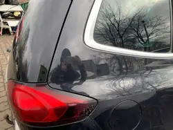 Opel Zafira C Oikea Lokasuoja OEM - Käytetty