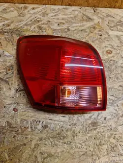 LÁMPARA TRASERA IZQUIERDA NISSAN QASHQAI J10 2007-2010