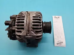 Vaihtovirtageneraattori Mercedes W203 2.0 Kompressor OEM 0124515046