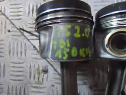 Piston avec bielle CAA pour VW T5 2.0 TDI