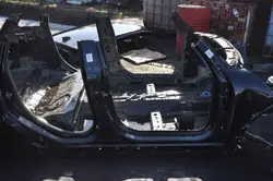 OEM 422531 Pilar B Direito para MINI F65 2025