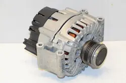 VW Audi Generaattori 06H903018E