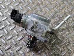 Volvo XC40 2020 Hochdruckkraftstoffpumpe OEM 31437903