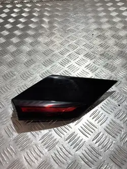 Reflector trasero derecho OEM PK22201 para Citroen C4 III