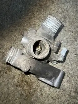 Alojamento termóstato OEM 1265055 para BMW E30 M20