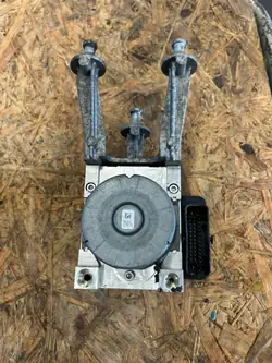 Pompe à frein OEM 68352969AC P6 pour Dodge Charger 5.7 V8