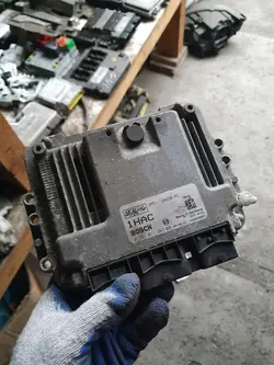 Contrôleur de moteur 3M51-12A650-MC Ford Focus C-Max 1.6 TDCI