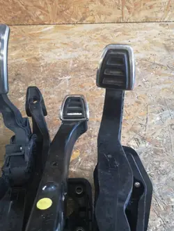 Pedalsatz AUDI A1 8X OEM - Gas, Bremse, Kupplung