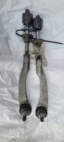 Porsche Panamera Ohjaussauva OEM 97034713101 Vasen