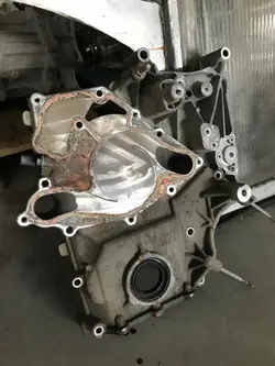 Moottorikansi Dodge Charger 2015- 5.7 HEMI OEM ETORQERAM621669