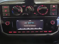 Radio de fábrica VW UP OEM 1S0035871 Usado