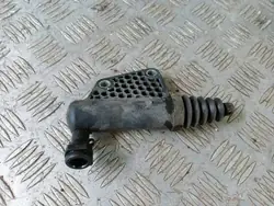 Suzuki OE 2382063J00 Cylindre Émetteur d'Embrayage