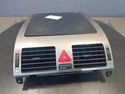 OEM Wrakowisko-28352- Keskikonsolin säilytys VW Touran