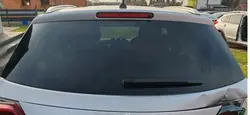 Suzuki Vitara III bakluckeglas OEM - Mörk toning