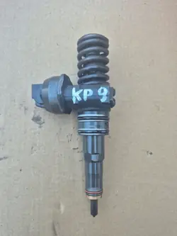 Ruiskutuspumppu VW/SKODA 1.9 TDI OEM 0414720313