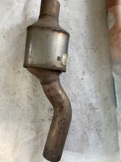 Catalyseur OEM 255639 pour Audi A6 C7 3.0TDI