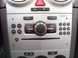 Opel Corsa D Radio OEM MM-0503-12, Gebraucht, Kein Code