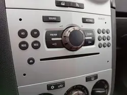 Opel Corsa D Radio OEM MM-0503-12, Gebraucht, Kein Code
