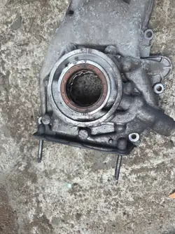 OEM 55276943 Pompe à huile couverge distribution Fiat 500