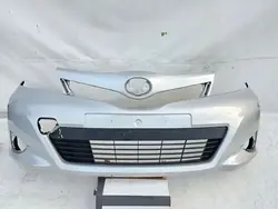 Paraurti anteriore Toyota Yaris III 2011-2014 PDC
