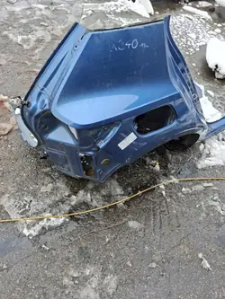 Volvo XC40 Cuarto de guardabarros trasero derecho OEM 1182348835