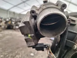 Audi A6 Drosselklappe 2005 3.0L a2c53364207