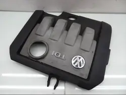 Couvercle moteur VW Golf OEM 03G103925BL 1.9 TDI