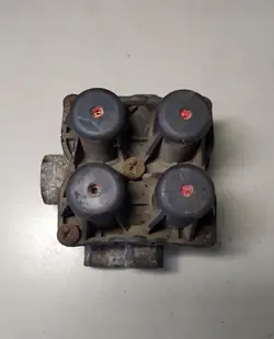 VOLVO FH WABCO 4-Circuit Klep (9347141400) OEM 1234567